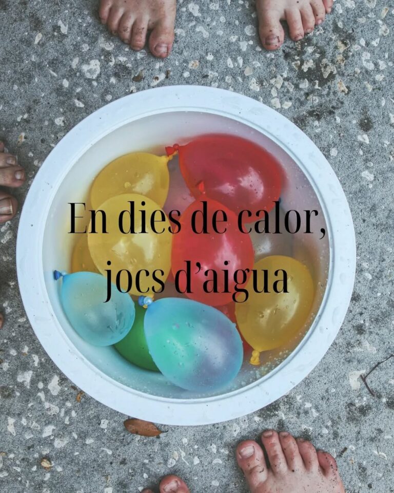 Instagram post from espai.arcaita. This post is in position 8.