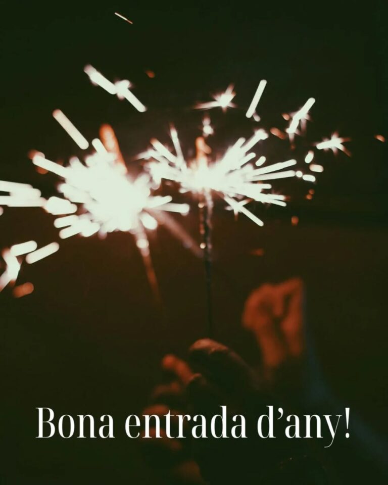 Instagram post from espai.arcaita. This post is in position 3.